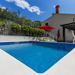Holiday Home Nira By Interhome