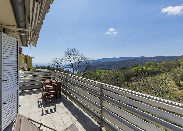 Holiday Home Nira By Interhome Tatil Evi *