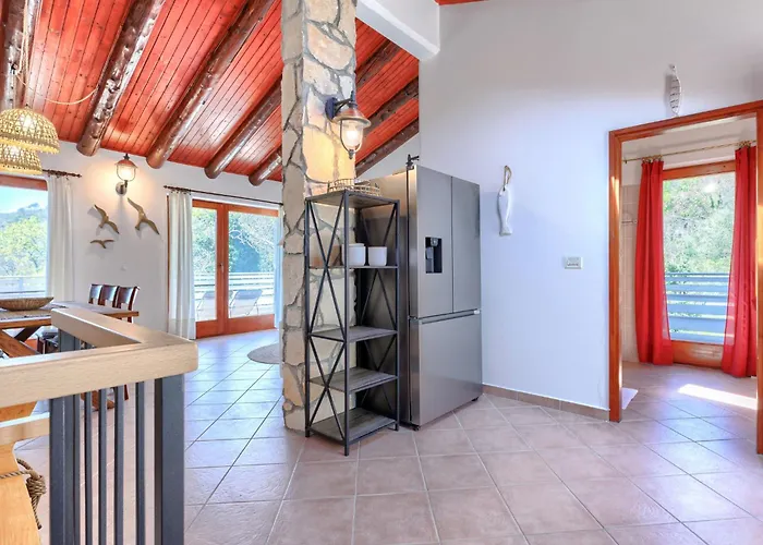Holiday Home Nira By Interhome Tatil Evi *