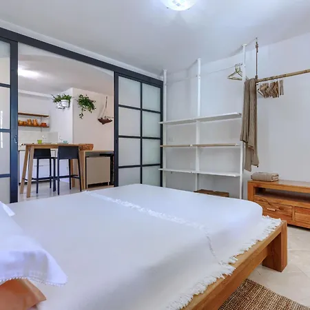 Haus Nira's House 129s Holiday home *