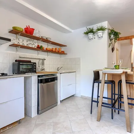 Haus Nira's House 129s Rabac
