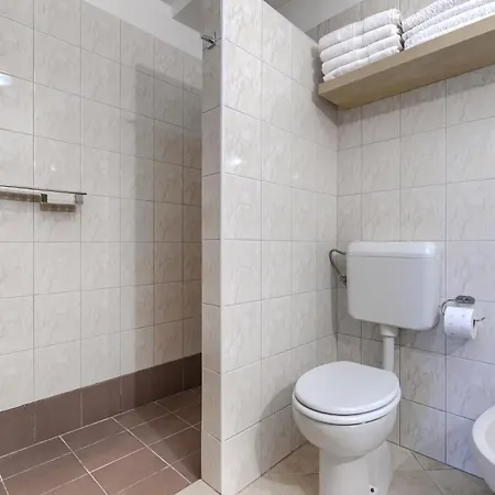 Holiday home Haus Nira's House 129s