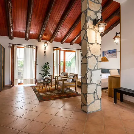 Holiday home Haus Nira's House 129s *